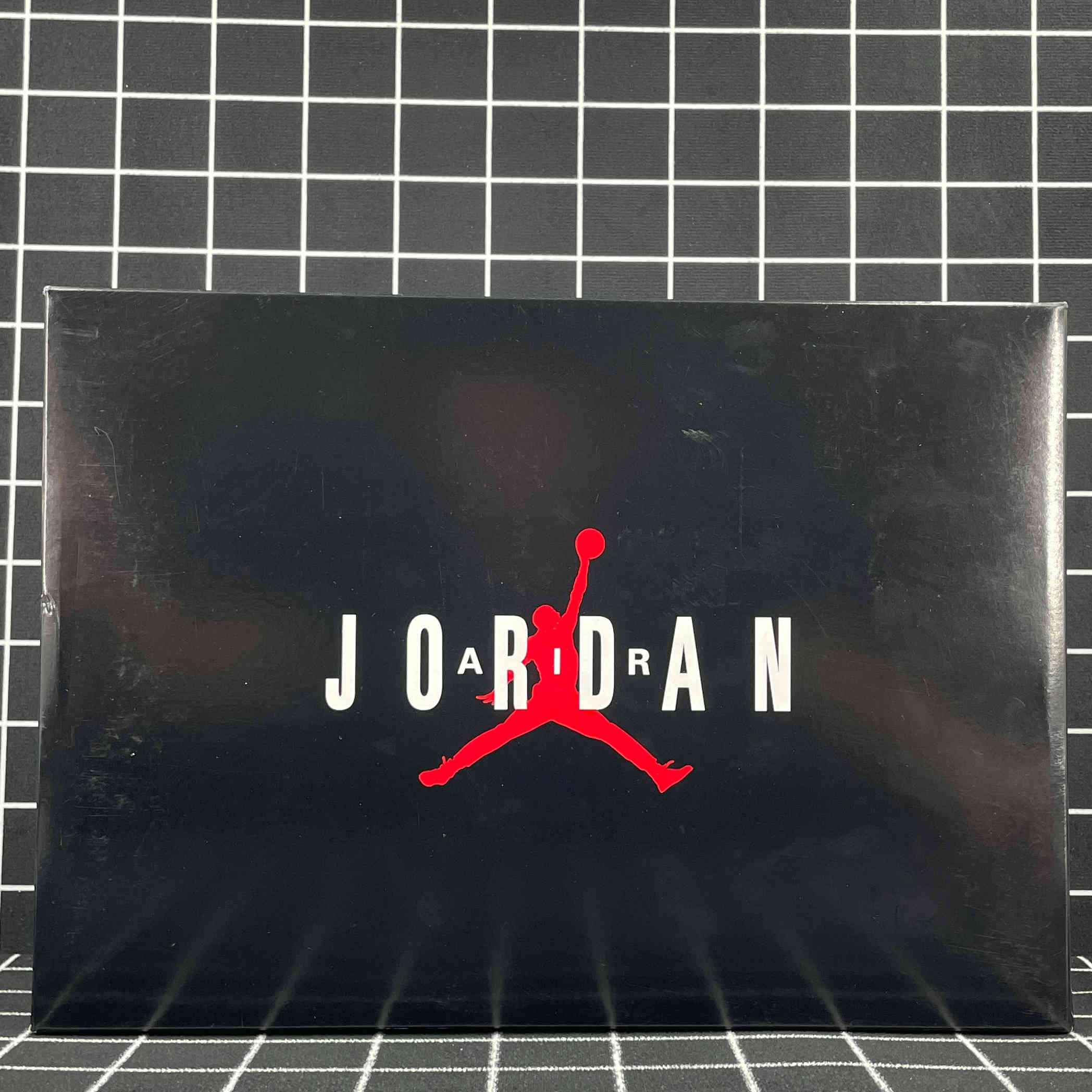 Air Jordan 11 Retro Low Emerald Replica