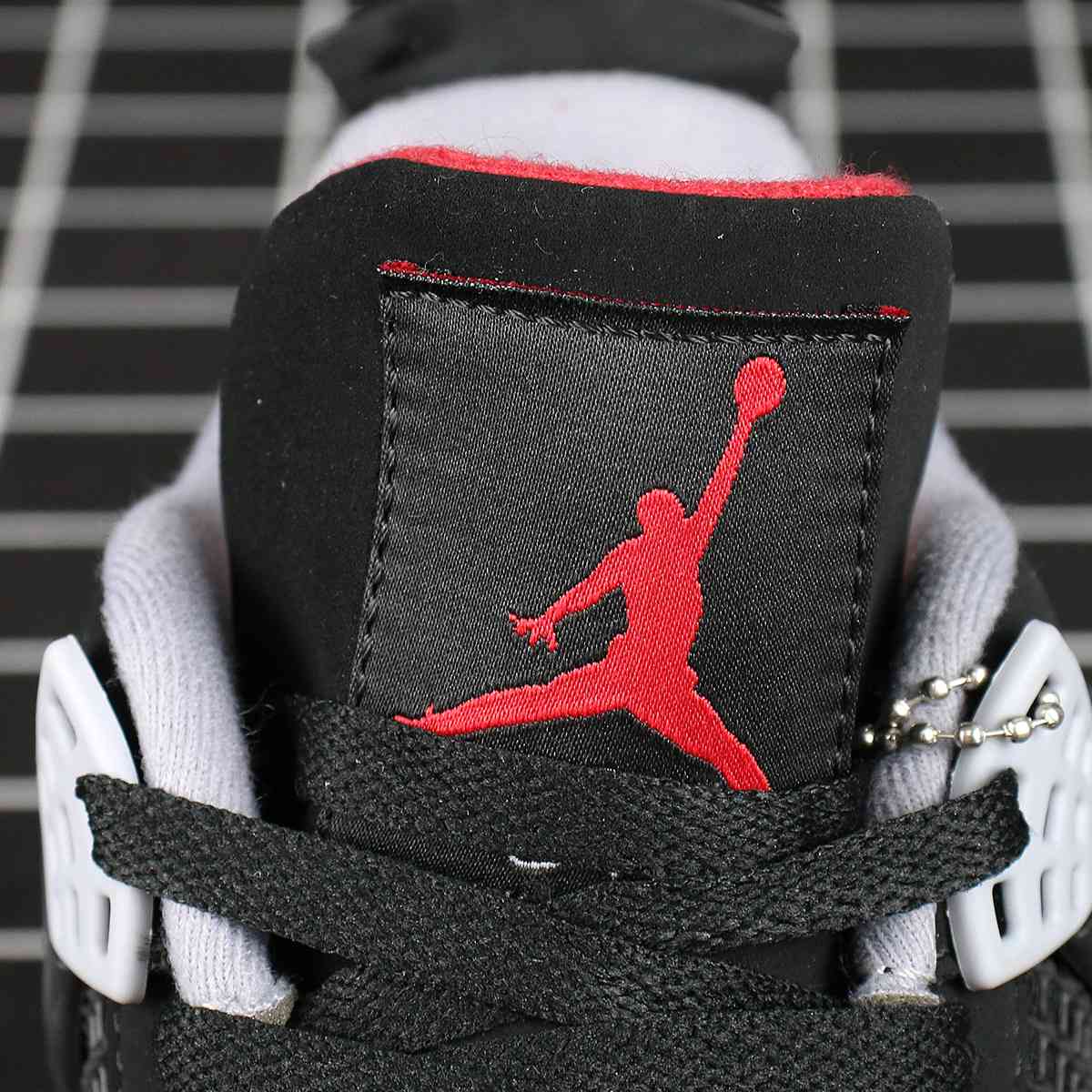 Jordan 4 Retro Bred Replica