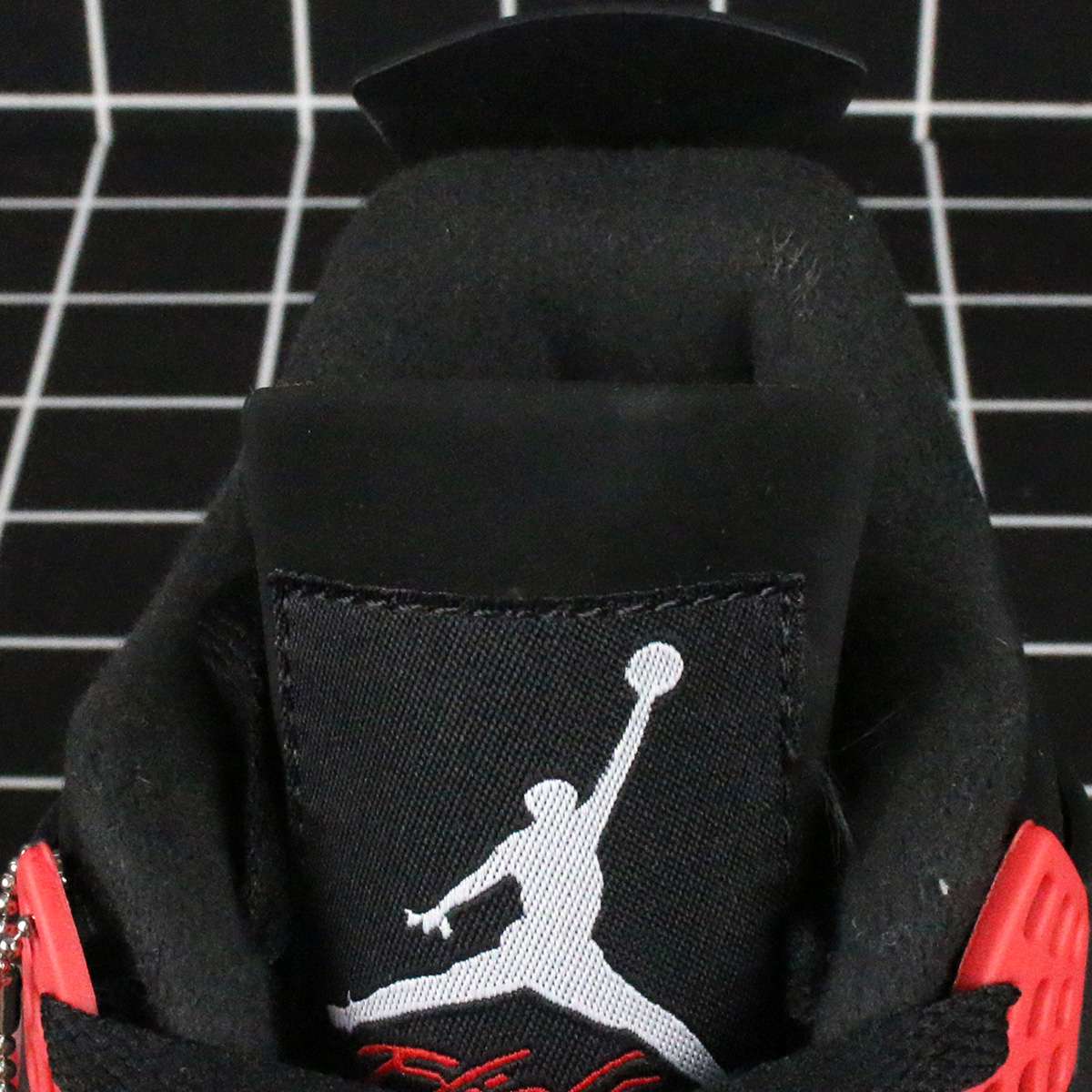 NK Air Jordan 4 Retro Red Thunder Replica