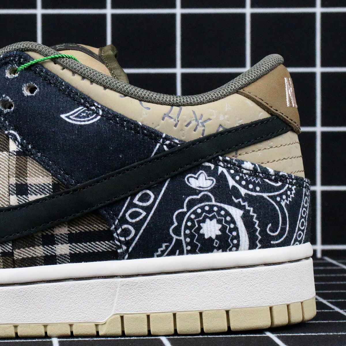 Nike SB Dunk Low Travis Scott Replica