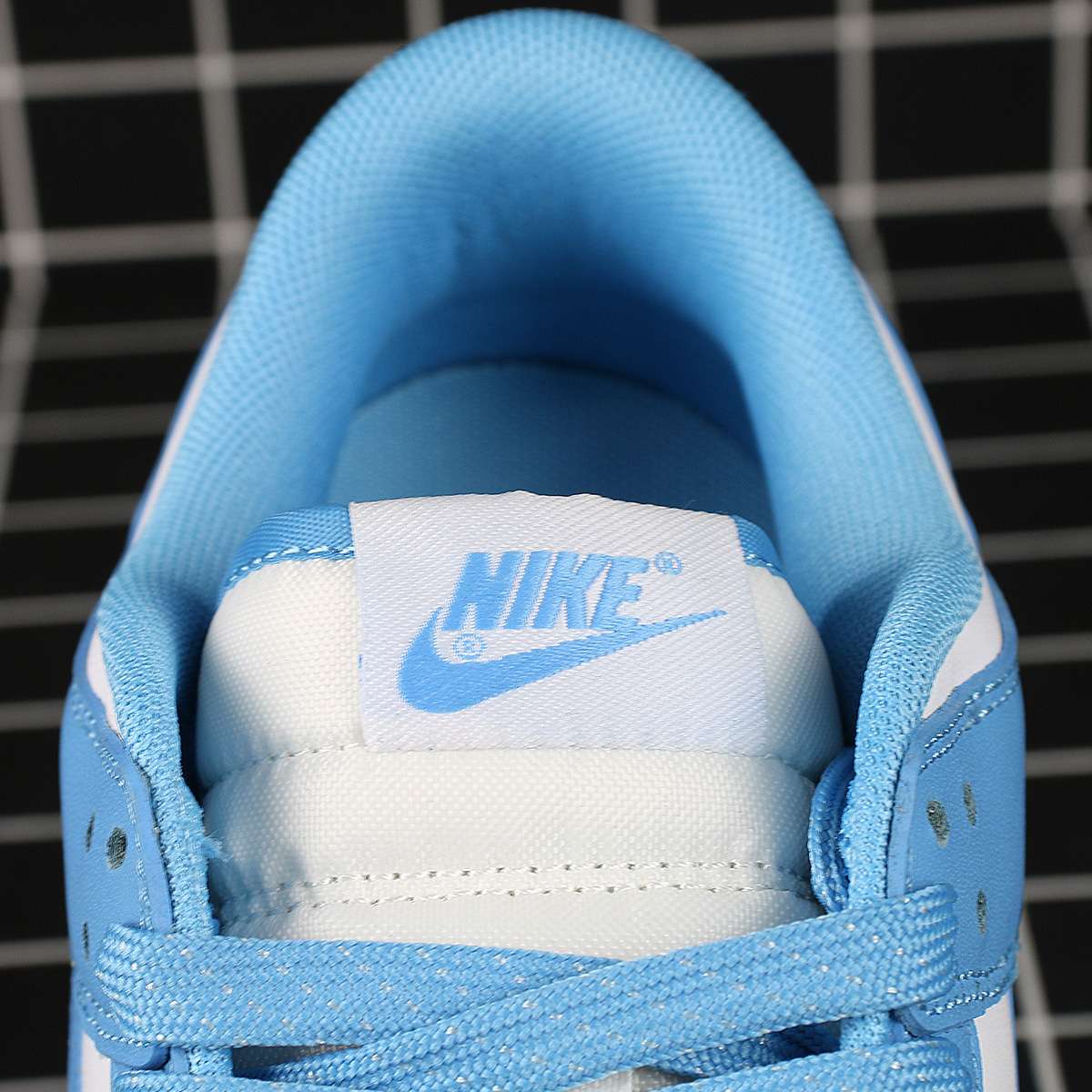 Dunk Low University Blue Replica