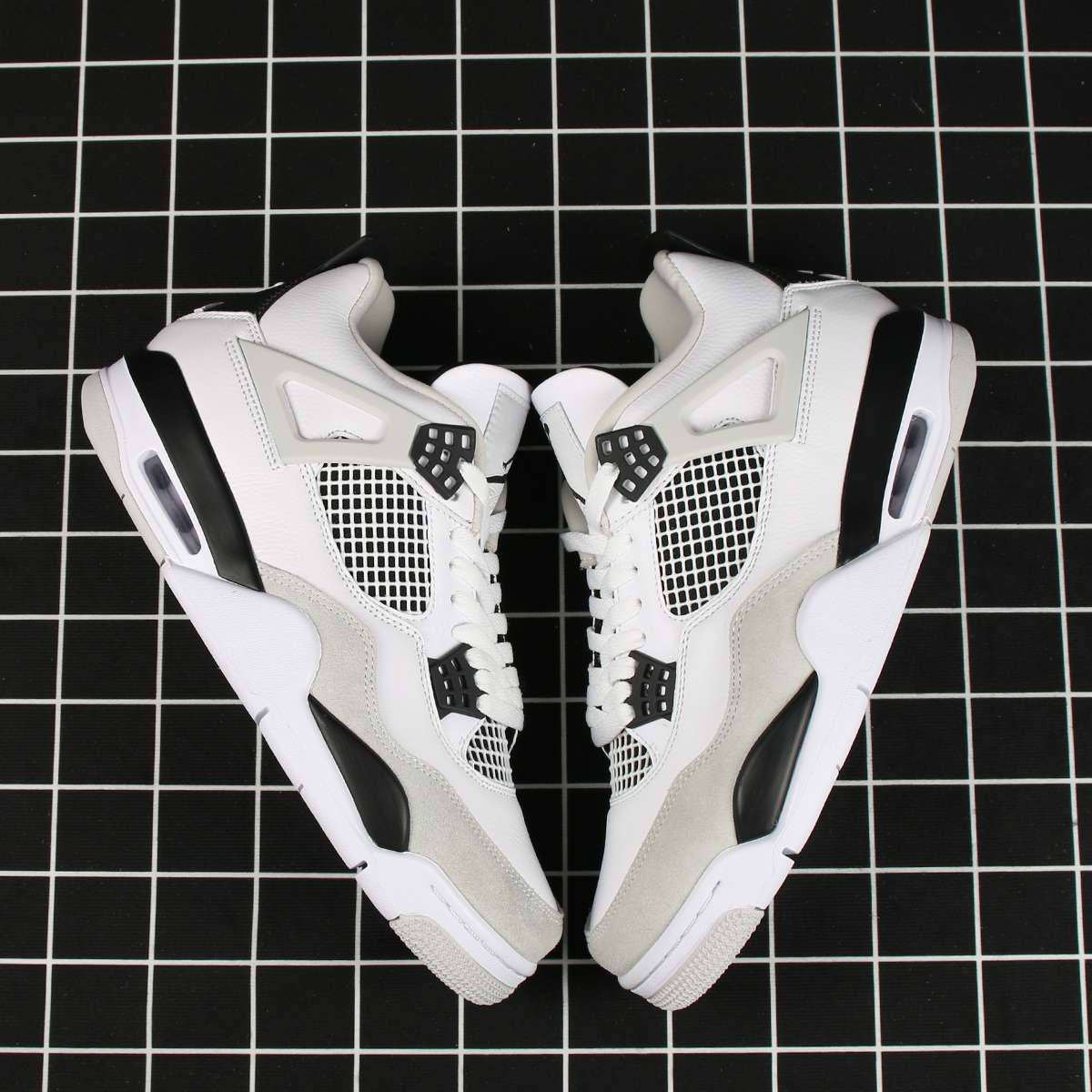 Jordan 4 Retro Military Black Replica
