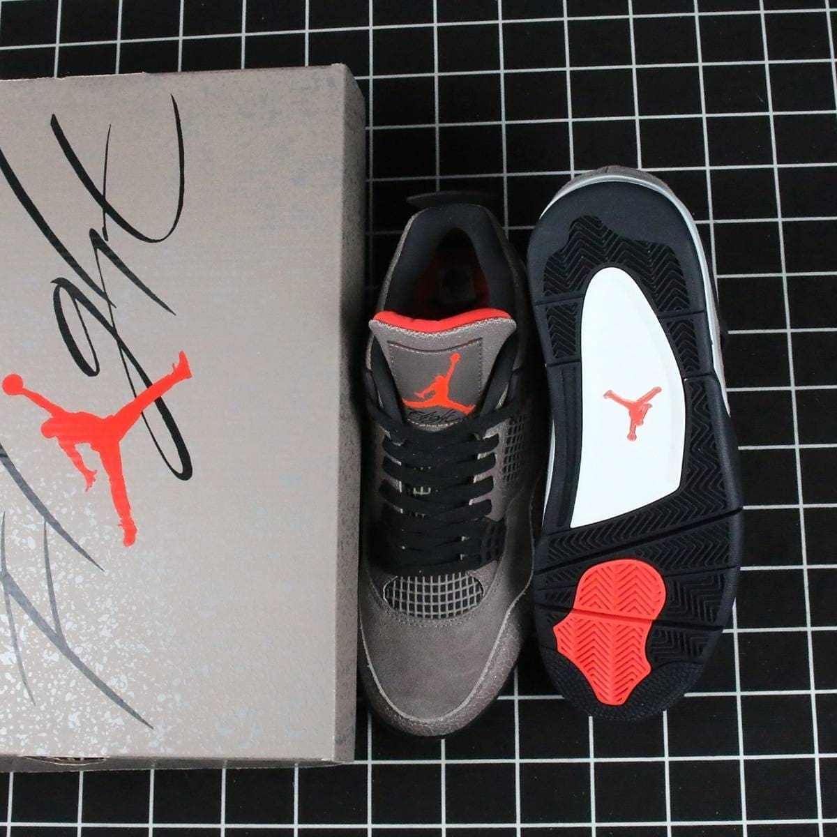 Air Jordan 4 Taupe Haze Replica