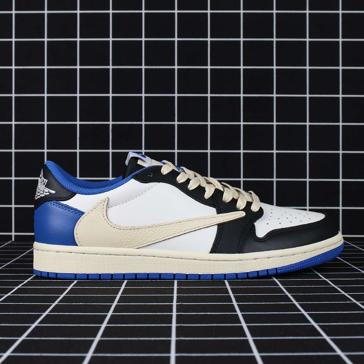 Jordan 1 Retro Low OG SP Fragment x Travis Scott Replica