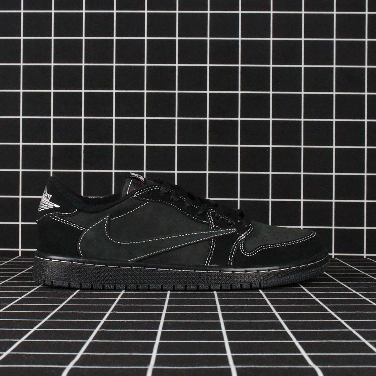 Jordan 1 Retro Low OG SP Travis Scott Black Phantom Replica