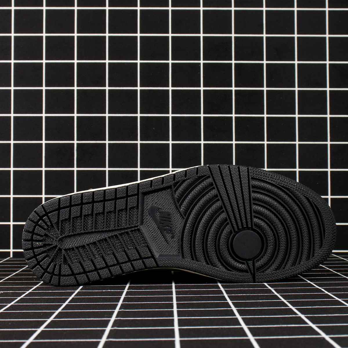 Air Jordan 1 Retro High OG Dark Mocha Replica