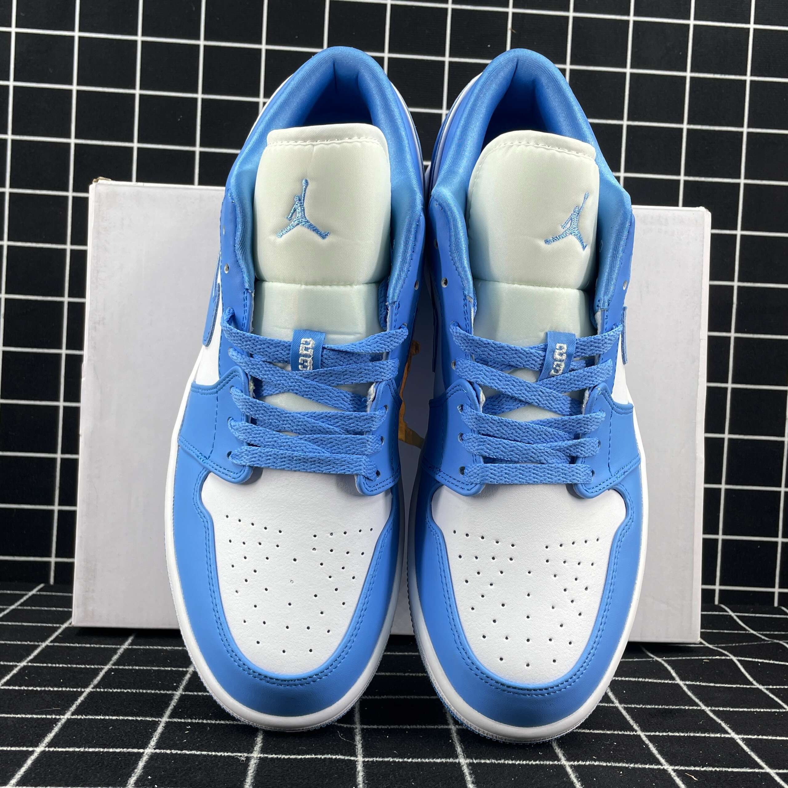 Air Jordan 1 Low UNC Replica