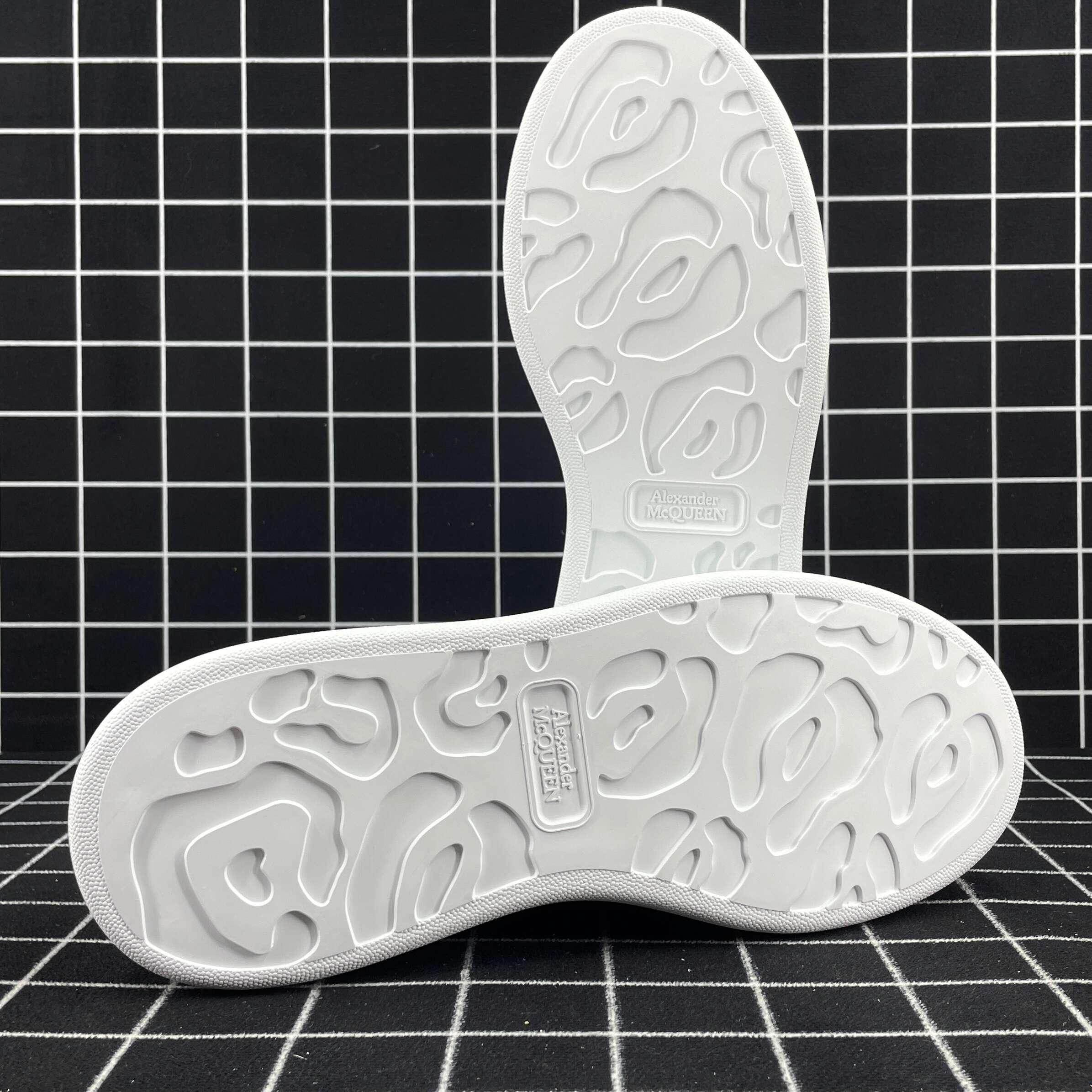 Alexander McQueen Oversized Sneaker White Smooth Calf Leather with Dream Blue Suede Heel Replica