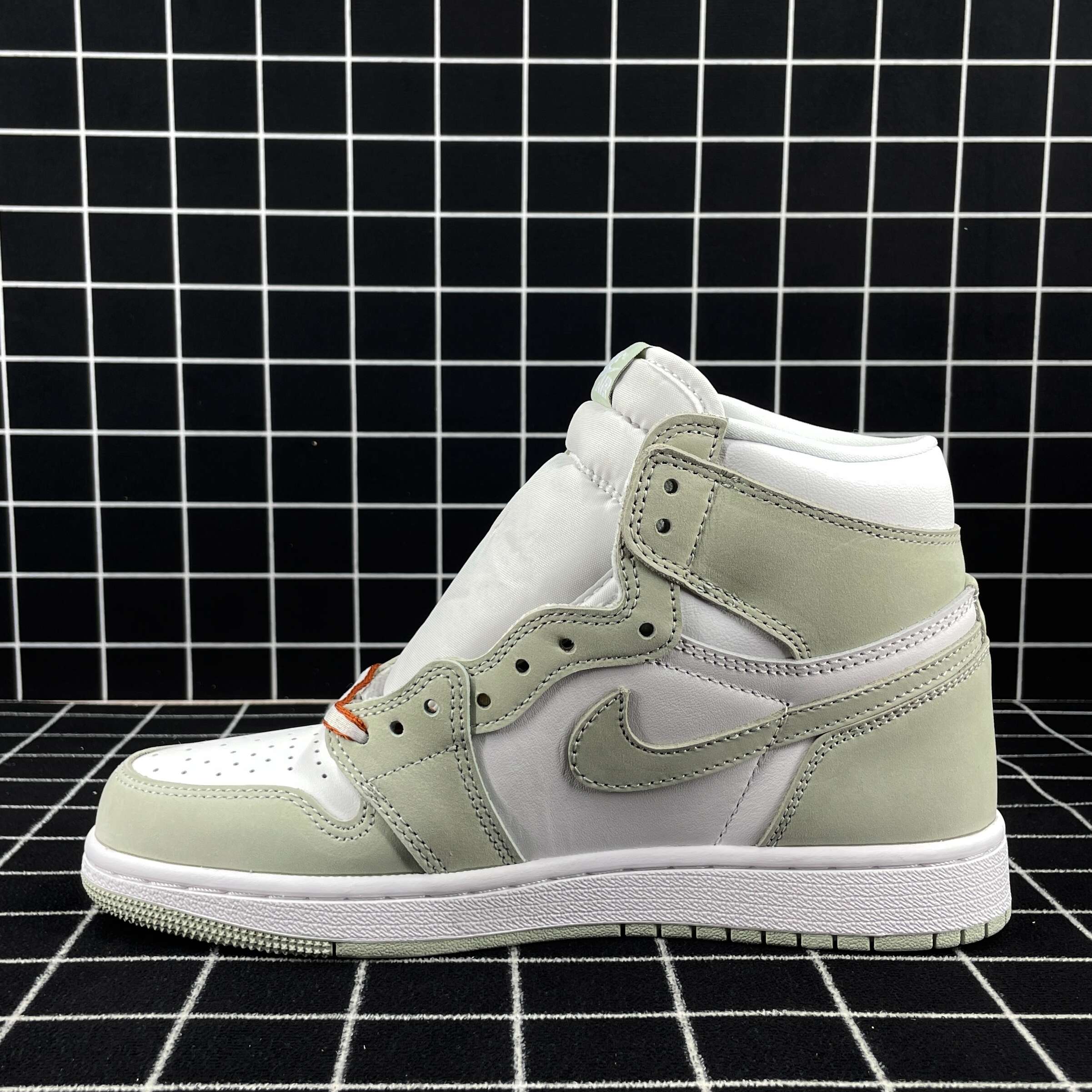 Air Jordan 1 Retro High OG Seafoam Replica
