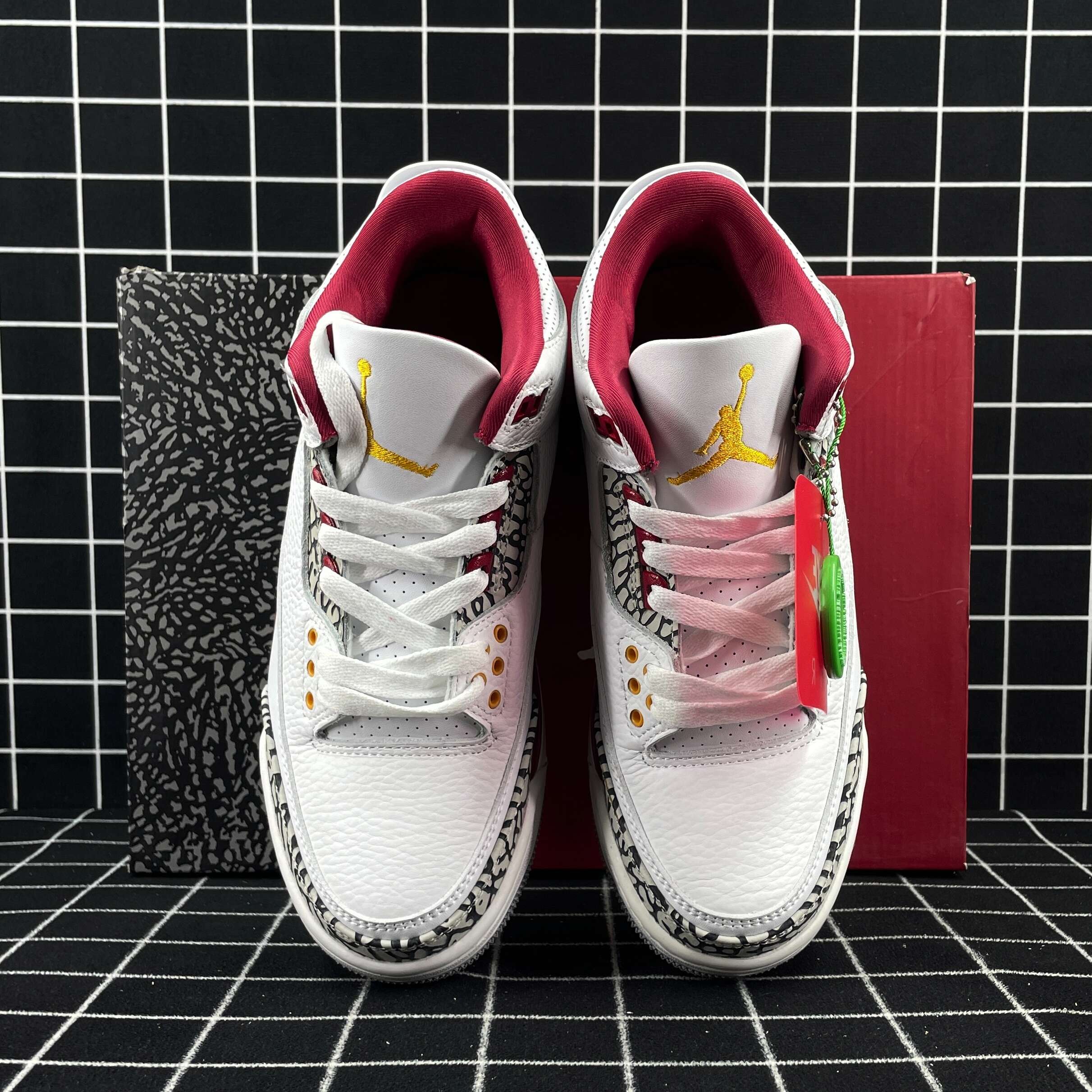 Air Jordan 3 Retro Cardinal Red Replica
