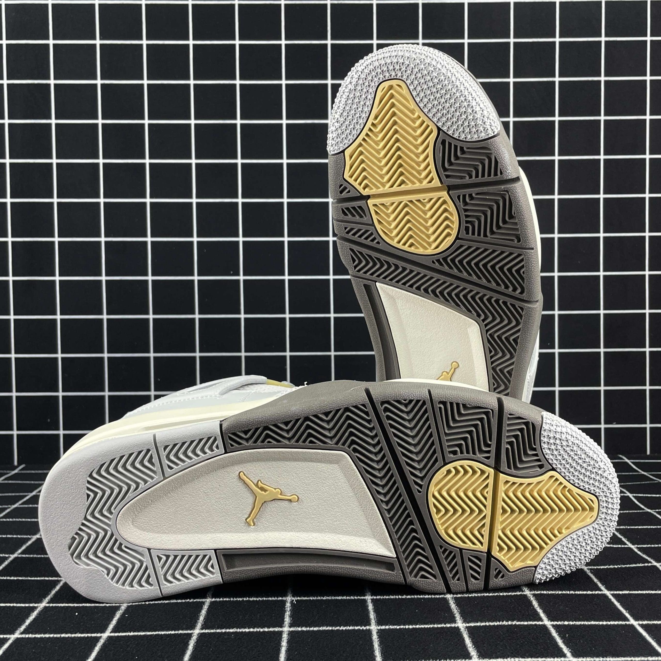 Air Jordan 4 Craft SE Photon Dust Replica
