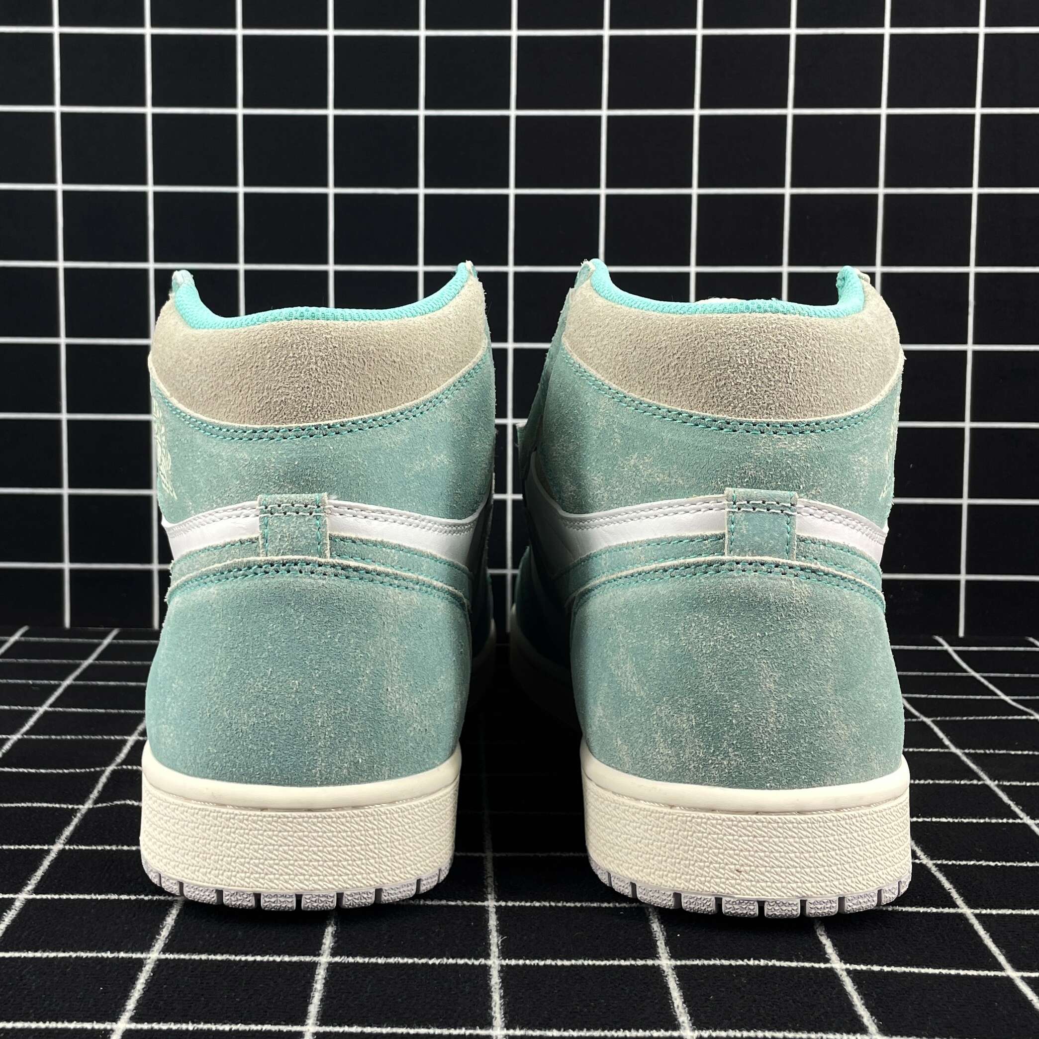 Jordan 1 Retro High Turbo Green Replica