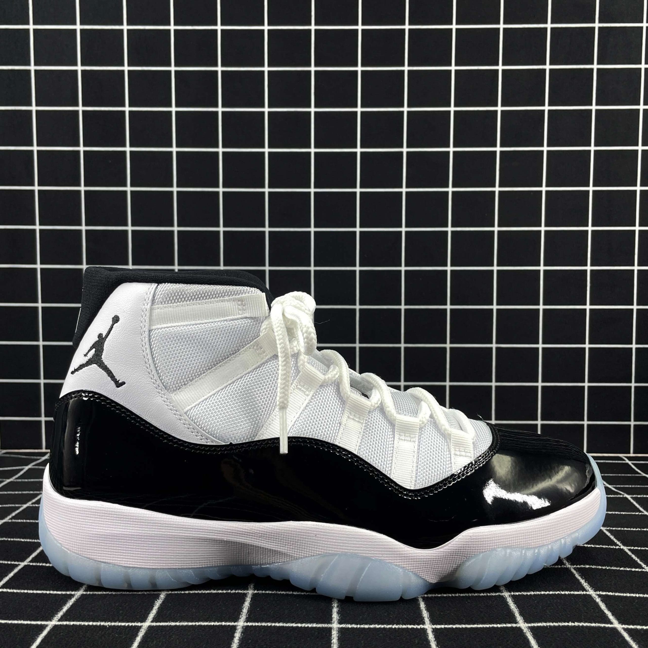 Jordan 11 Retro Concord Replica