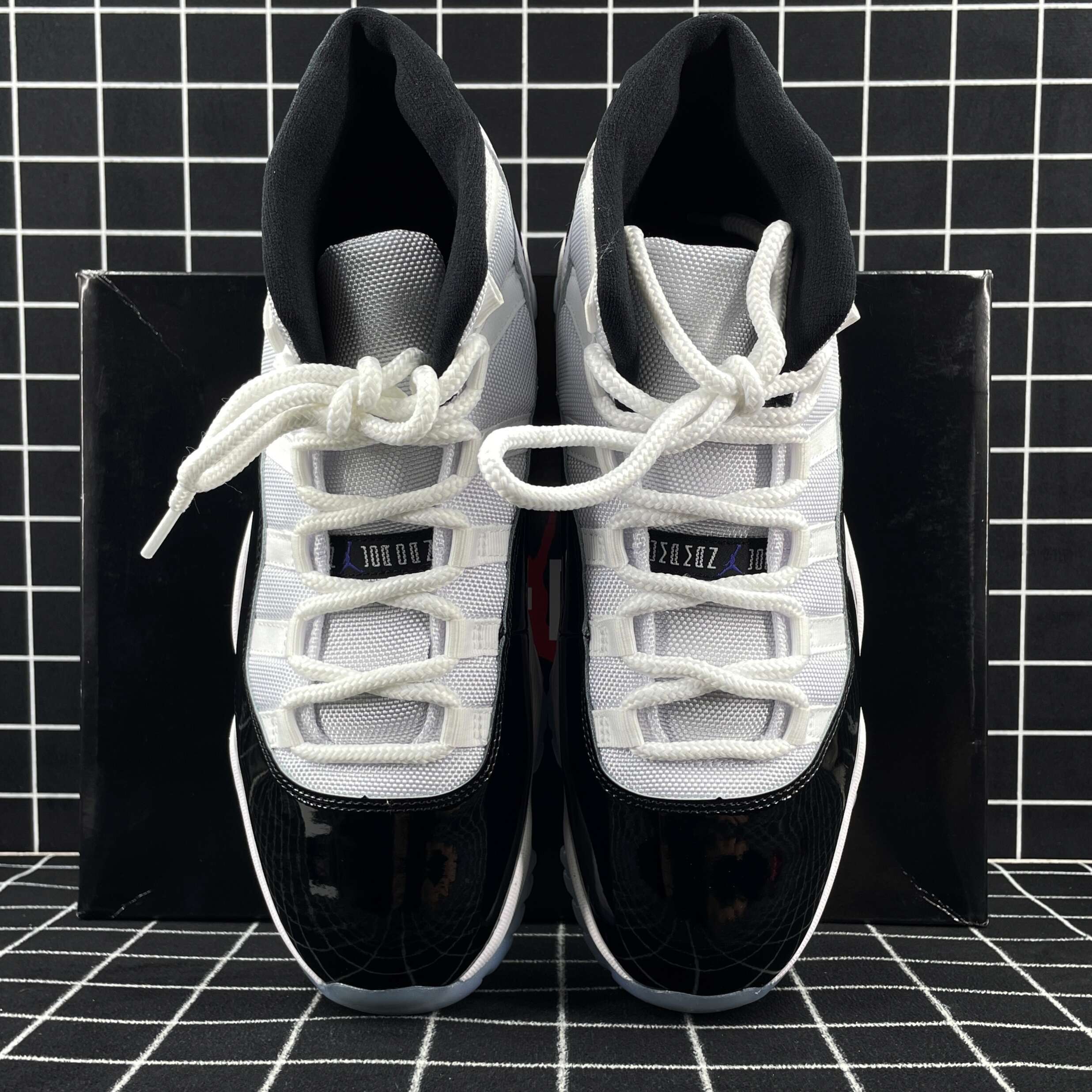 Jordan 11 Retro Concord Replica