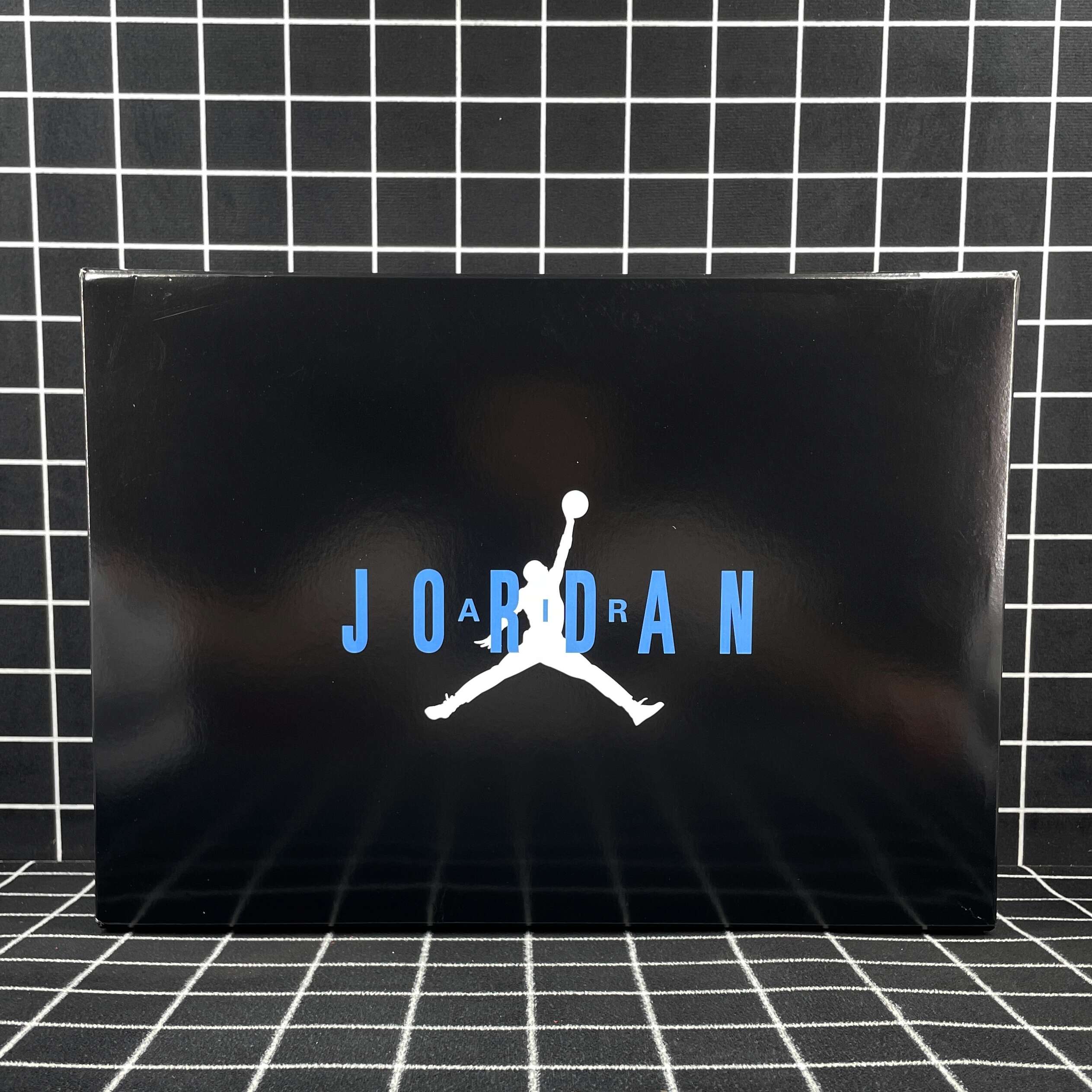 Jordan 11 Retro Low Cement Grey Replica