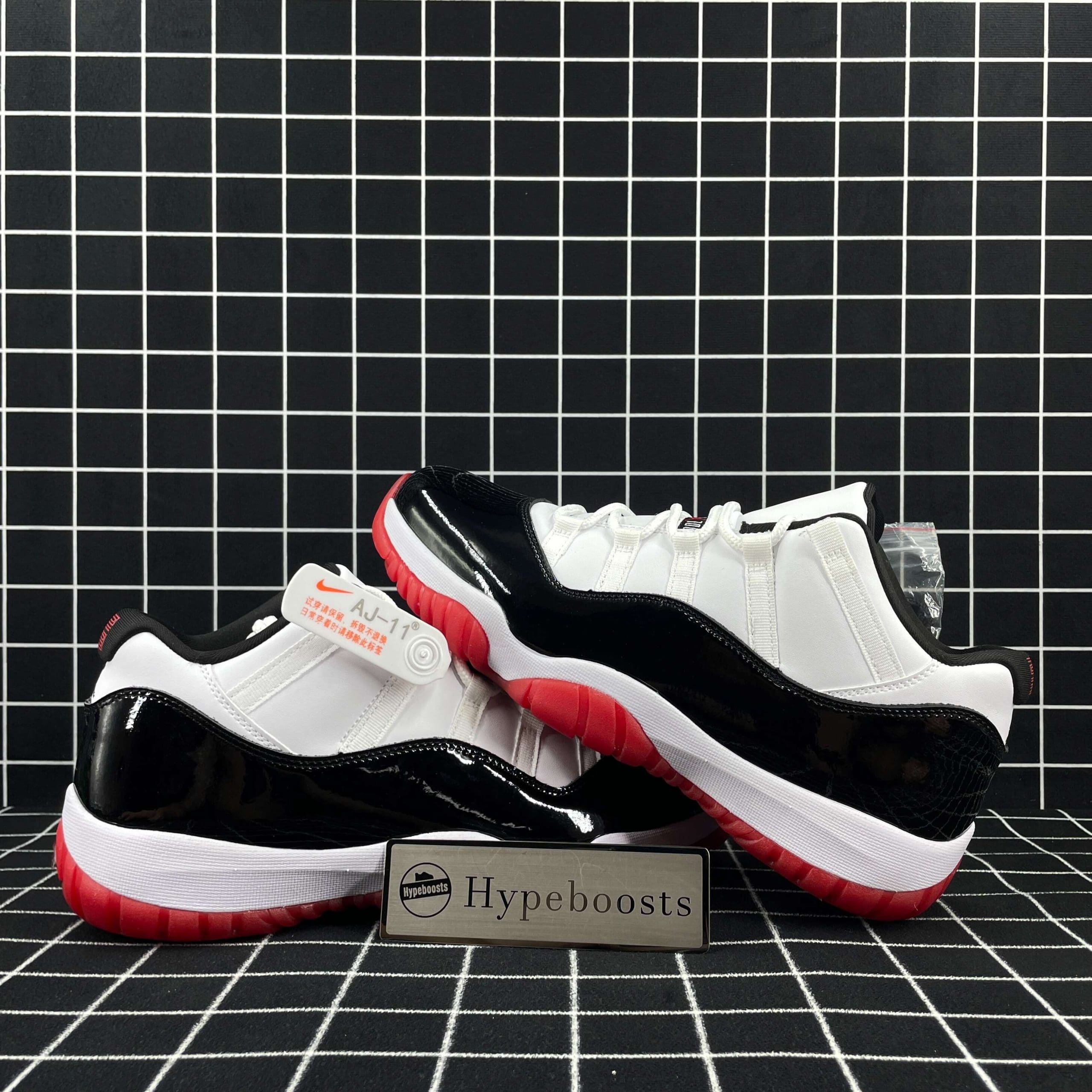Jordan 11 Retro Low Concord Bred Replica