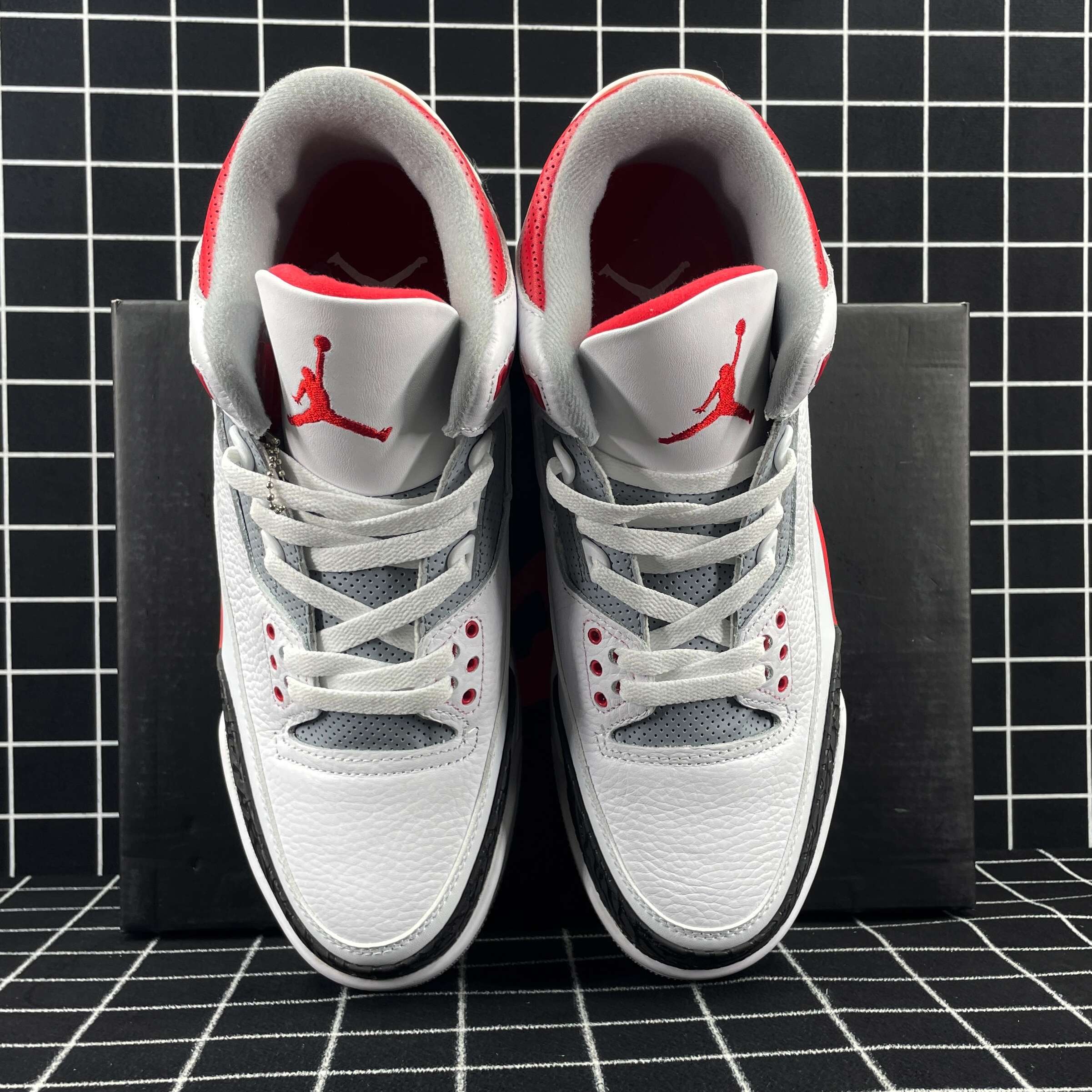 Jordan 3 Retro Fire Red Replica
