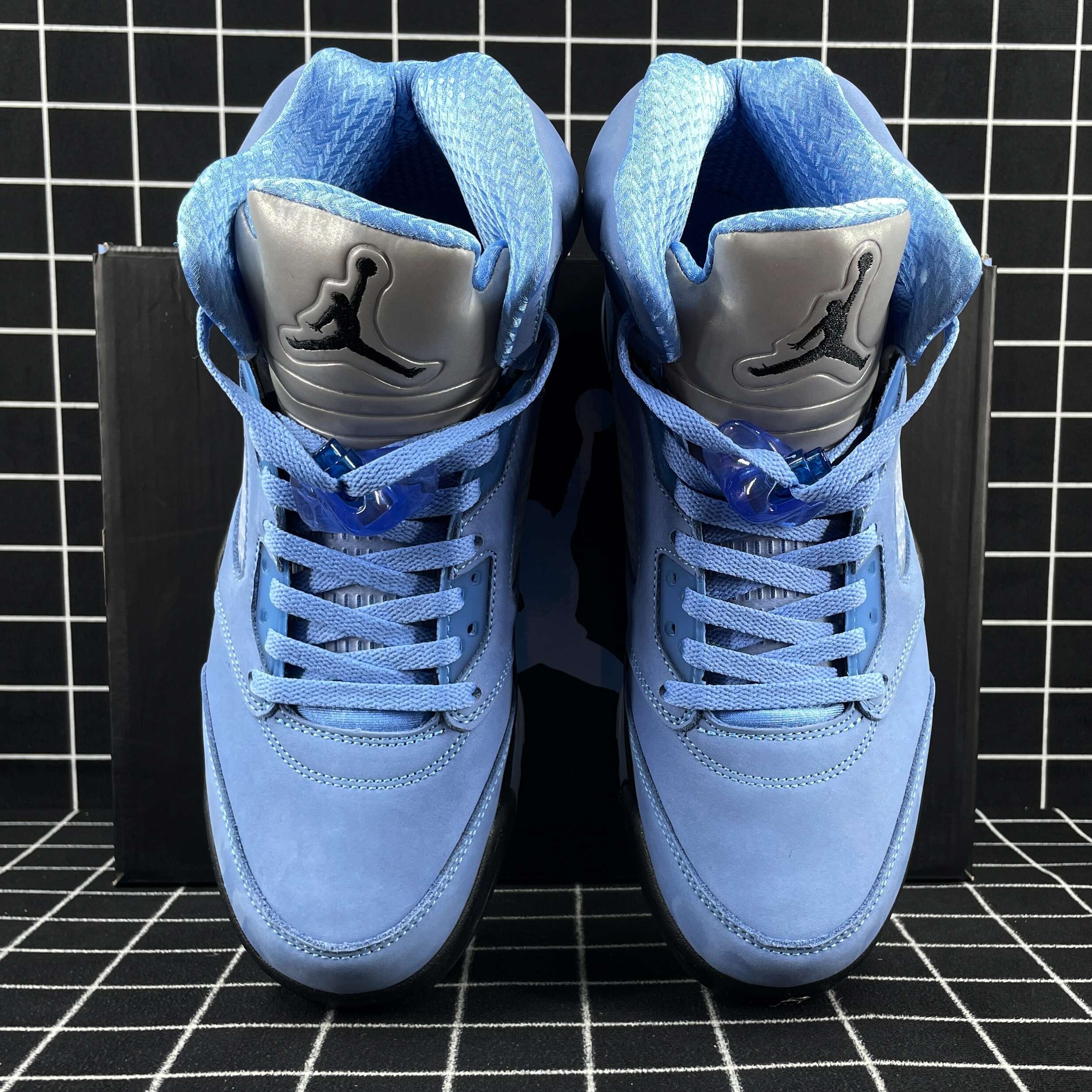Jordan 5 Retro UNC University Blue Replica