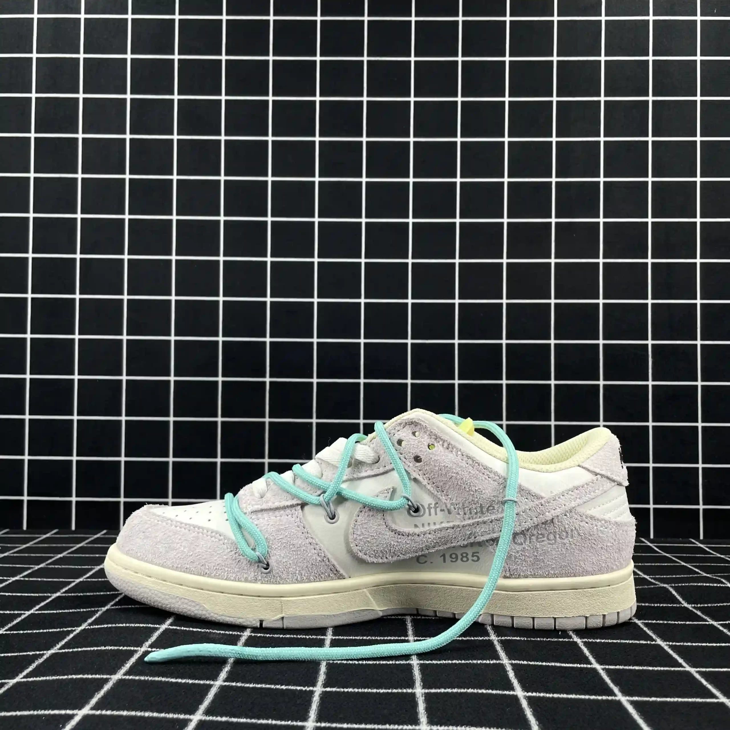 Nike Dunk Low Lot 14 of 50 Replica