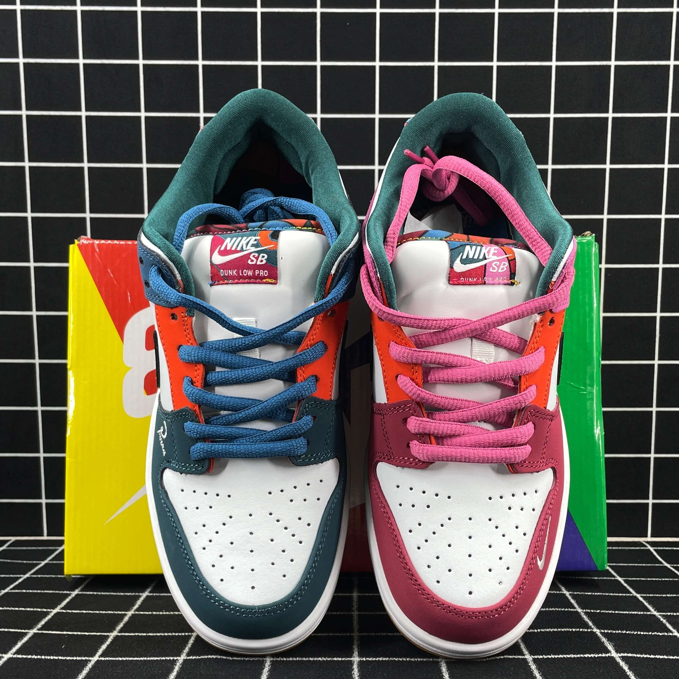 Nike Dunk SB Low Pro QS Parra (Friends & Family) (2021) Replica