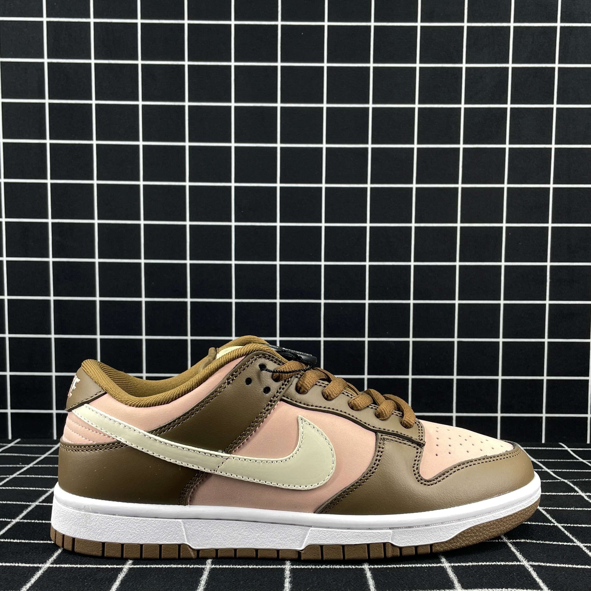 Nike Dunk SB Low Stussy Cherry Replica