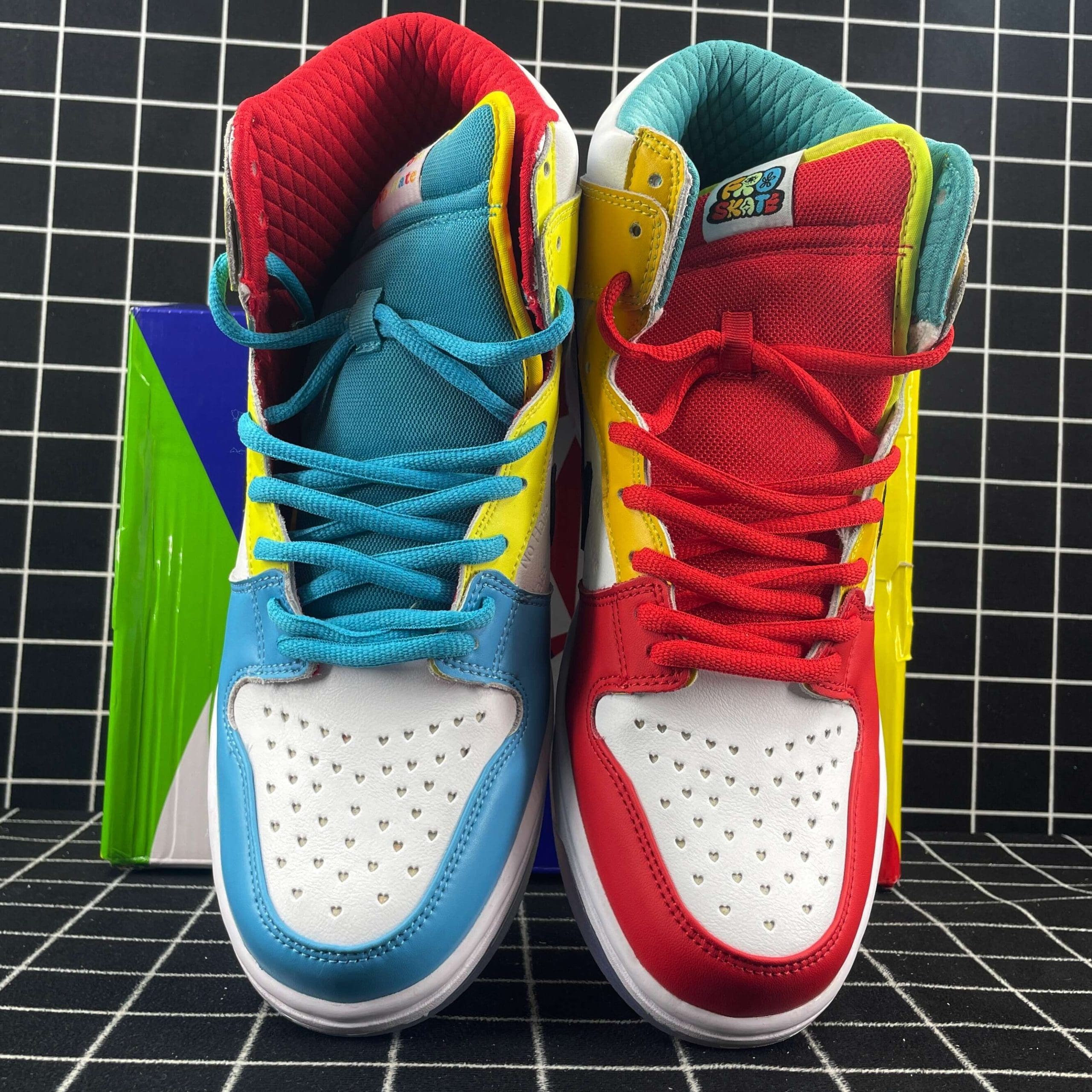 Nike SB Dunk High Pro froSkate All Love Replica