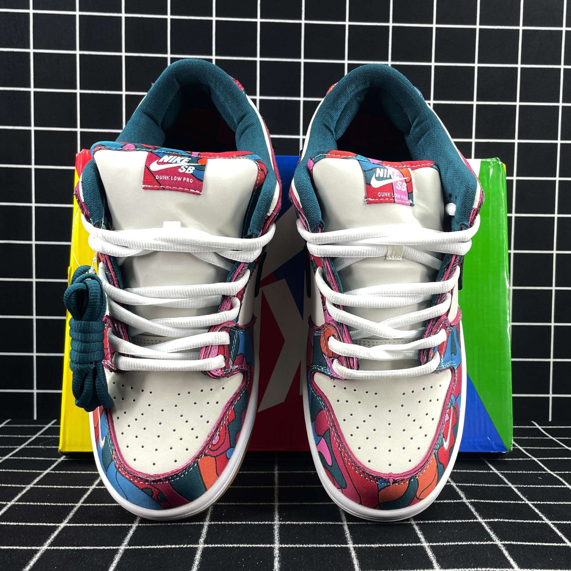 Parra x Nike SB Dunk Low Replica