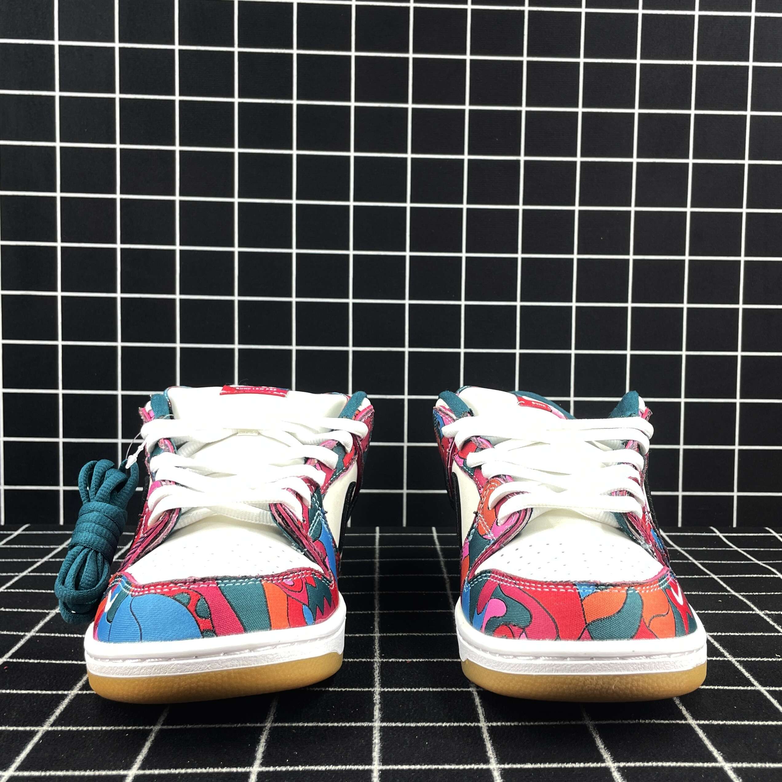 Parra x Nike SB Dunk Low Replica