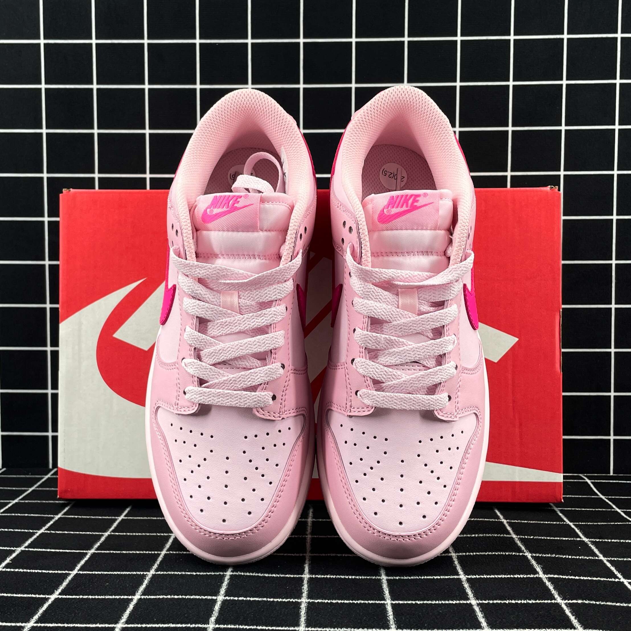 Nike Dunk Low Triple Pink (PS) Replica