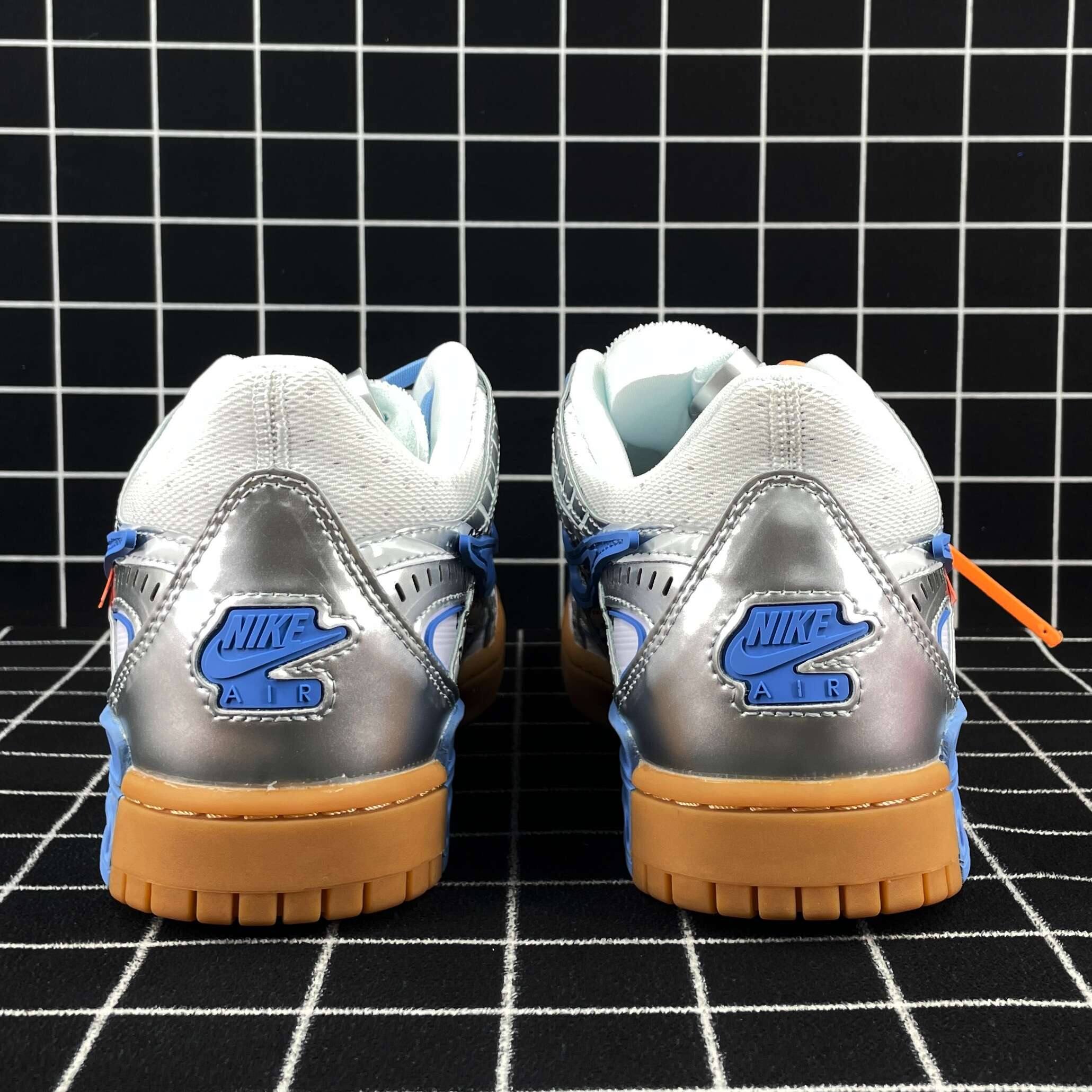 Nike Air Rubber Dunk UNC Replica