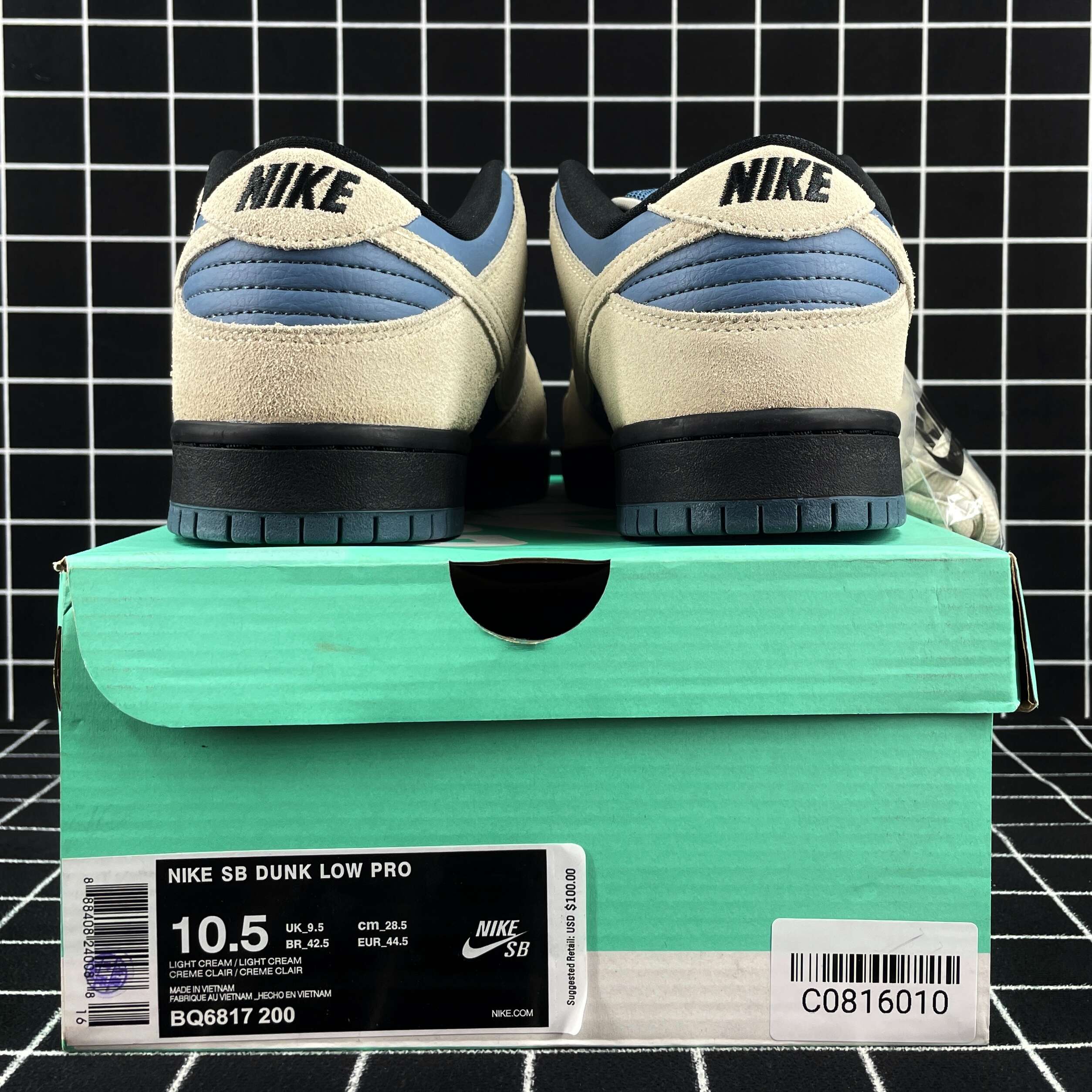 Nike SB Dunk Low Light Cream Thunderstorm Replica