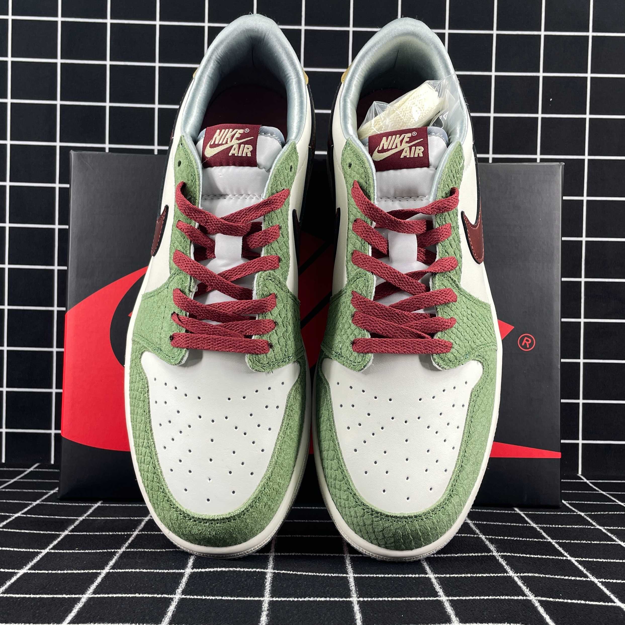 Air Jordan 1 Low OG Year of the Dragon Replica