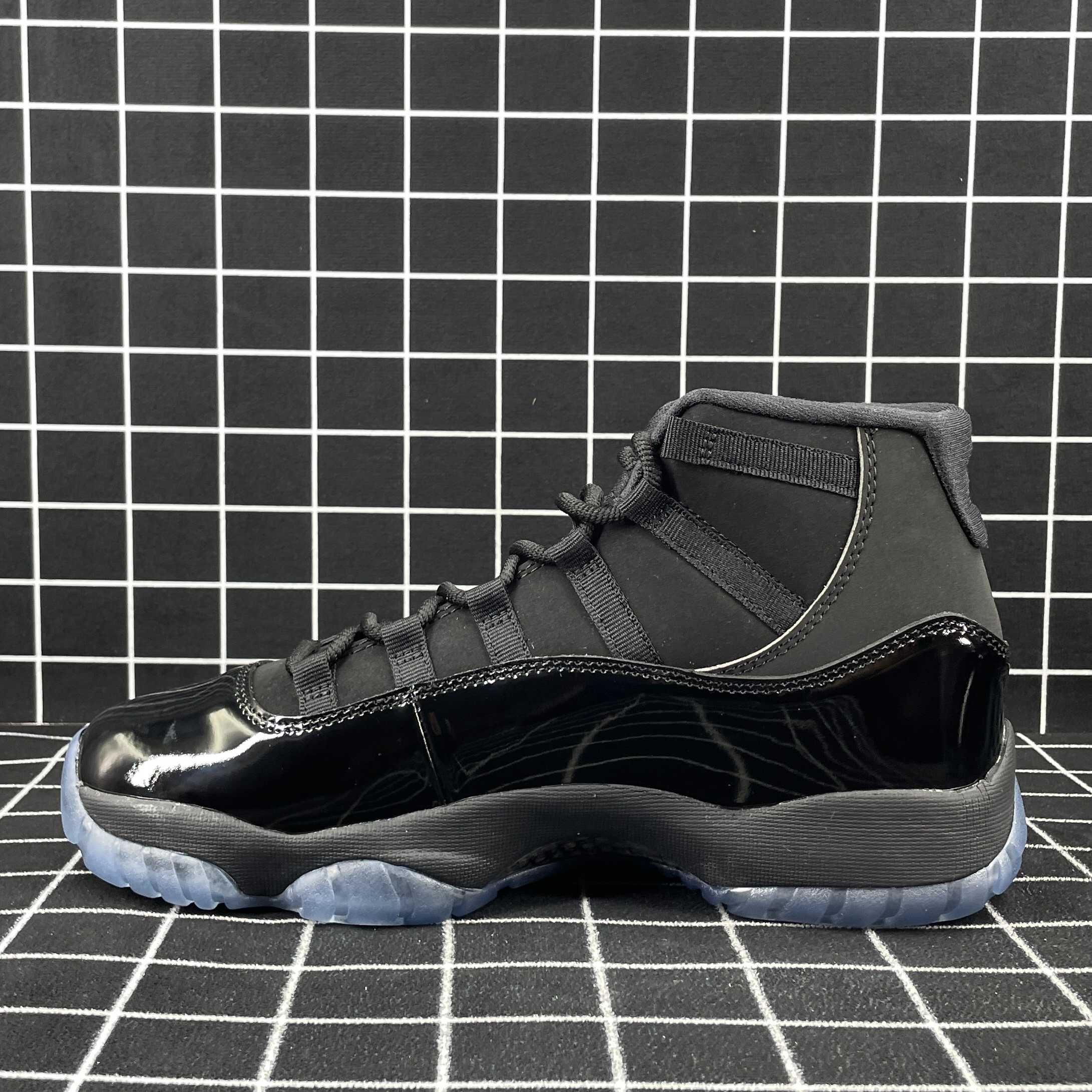 Jordan 11 Retro Cap and Gown Replica
