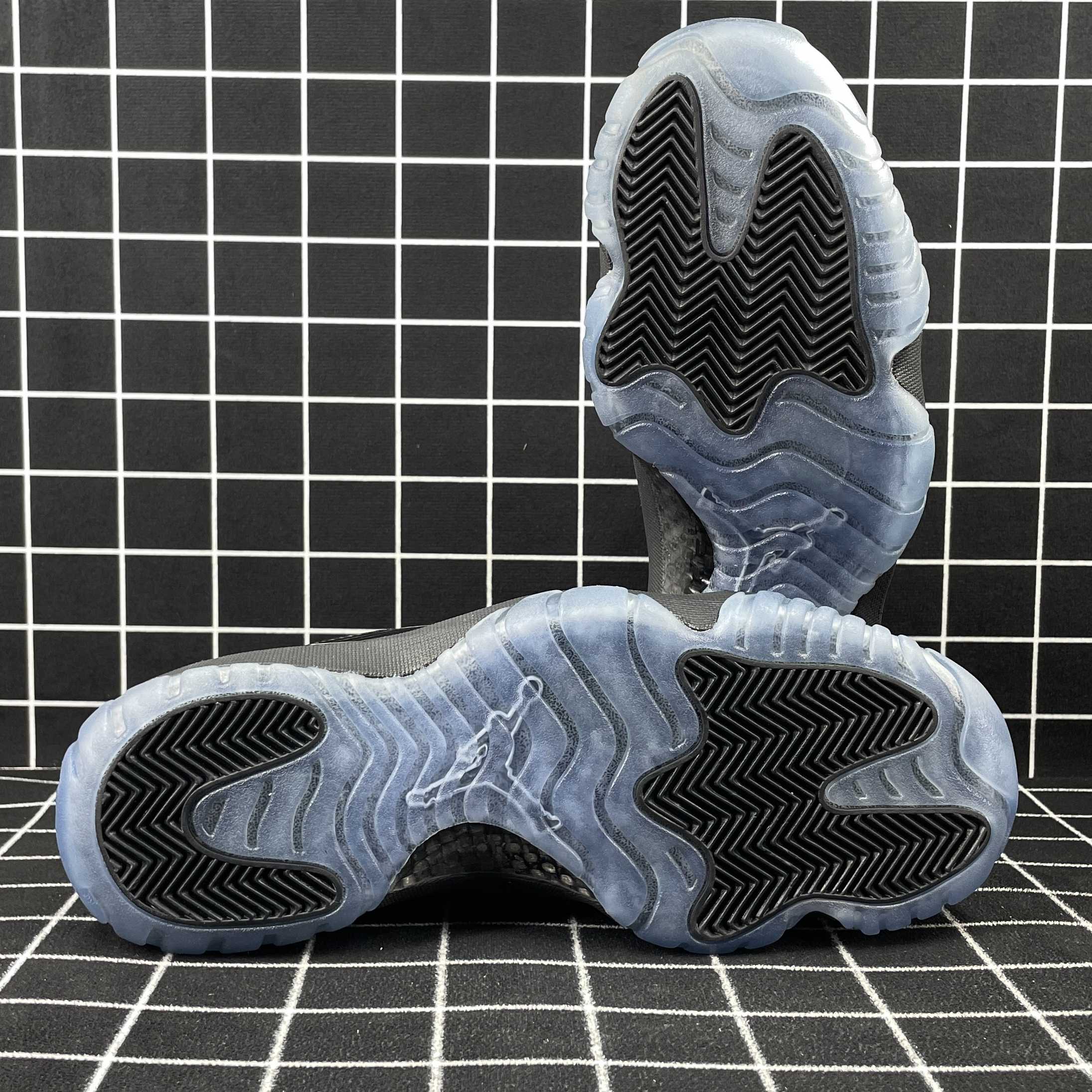 Jordan 11 Retro Cap and Gown Replica