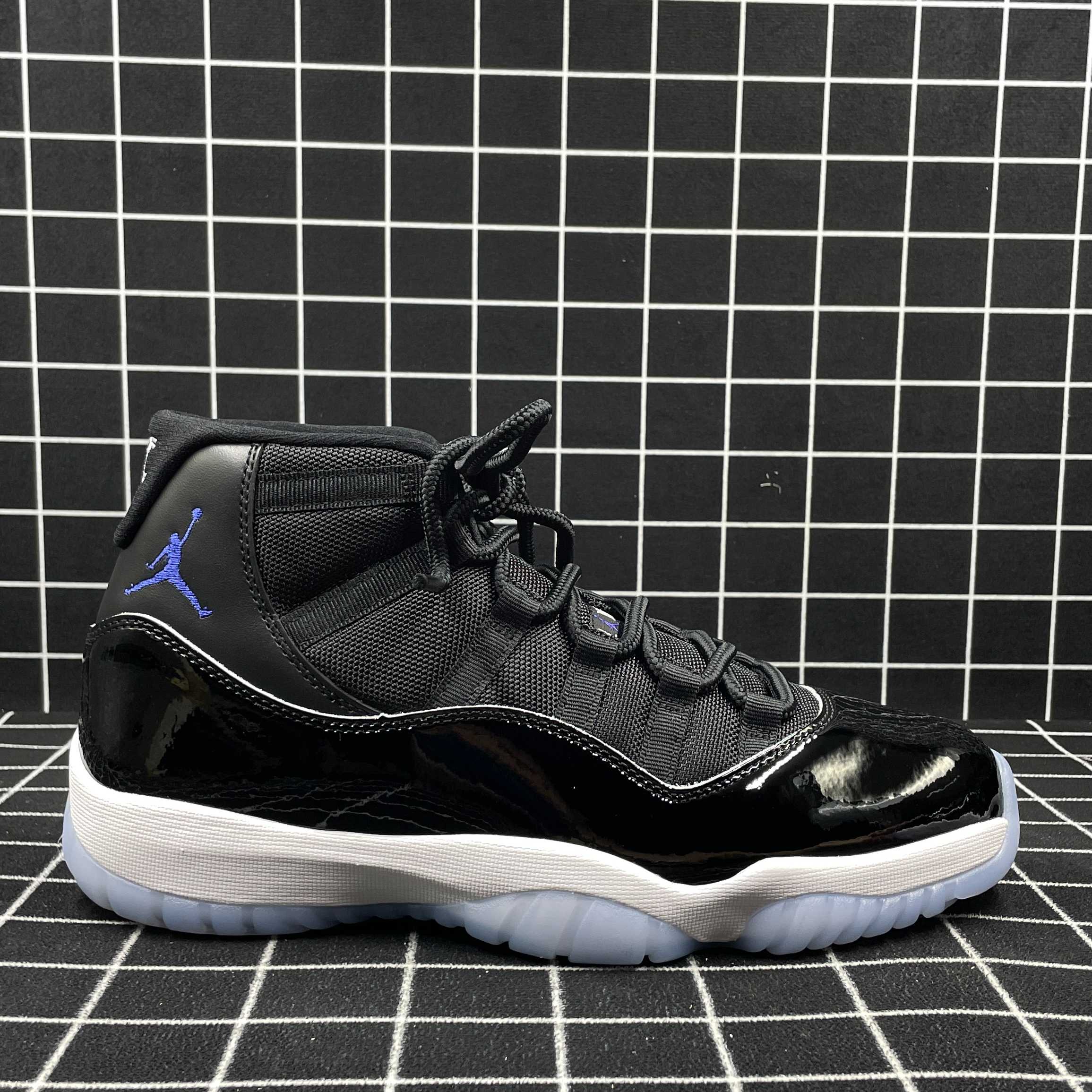 Jordan 11 Retro Space Jam 2016 Replica