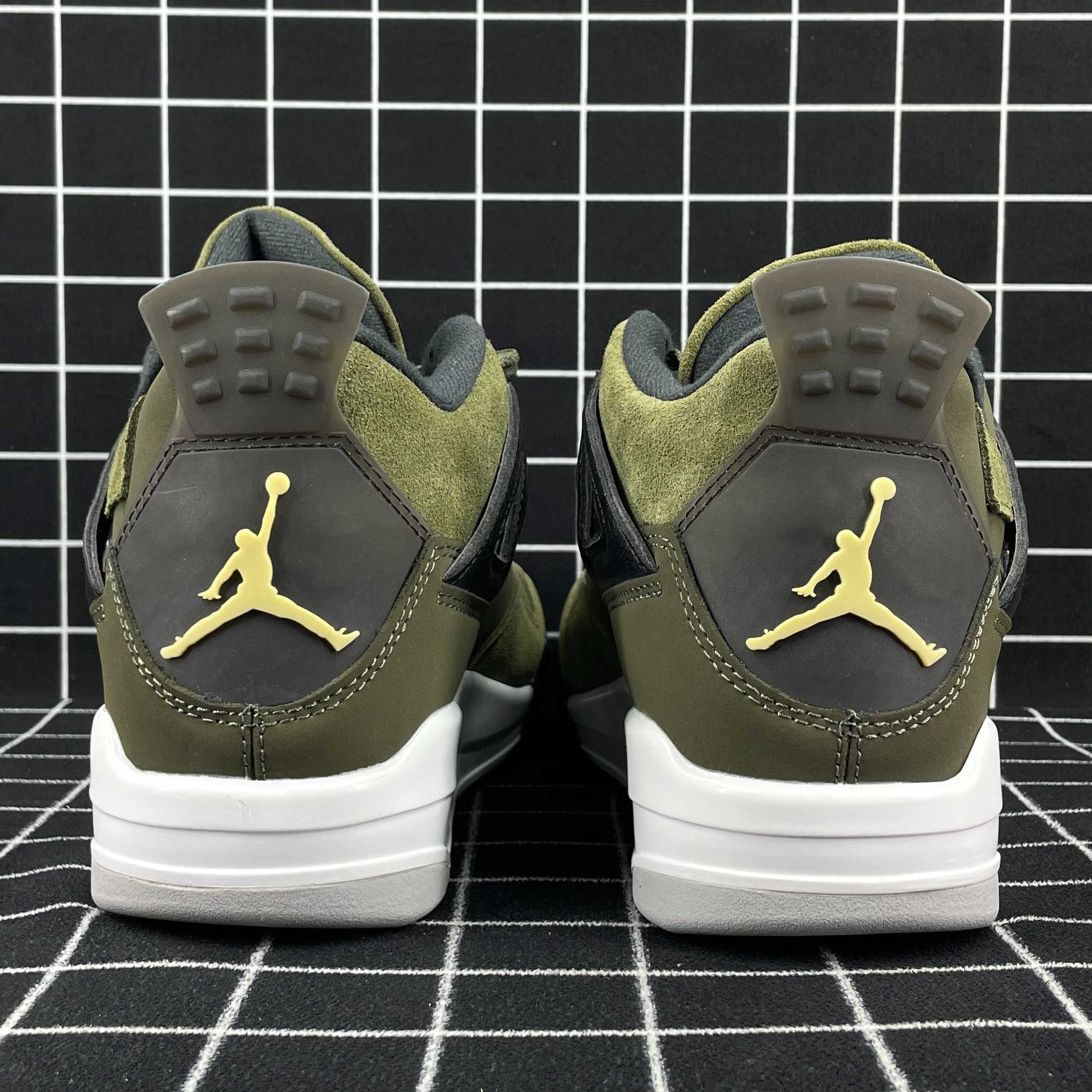 Jordan 4 Retro SE Craft Medium Olive Replica