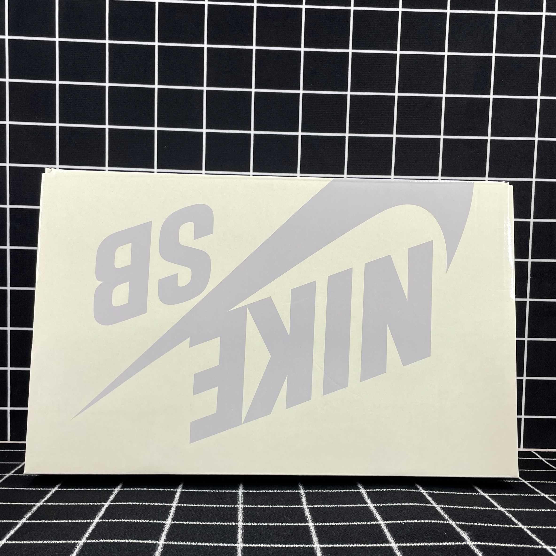 Nike SB Dunk Low Blossom Replica