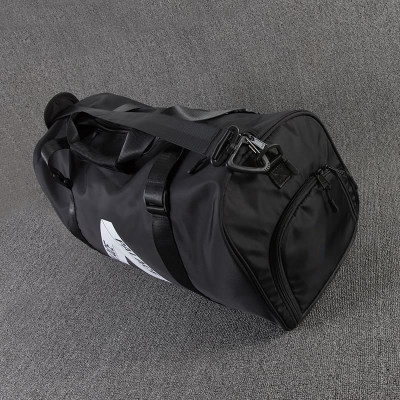 Trendy Luggage Bag Large Capacity Travel Handbag Dry Wet Separation Sports Gym Bag
