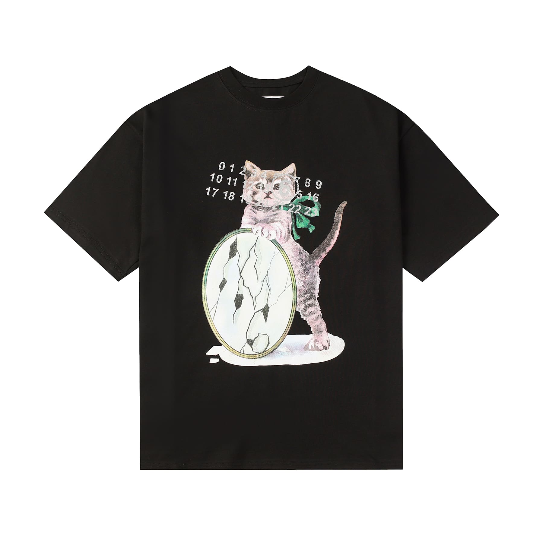 ma*s*n Ma*i*la paris broken mirror cat tee