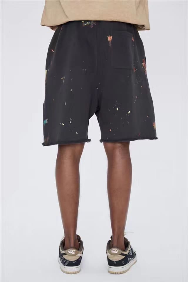 saint L**is graffiti paint-splattered casual dirty retro shorts men’s fashion