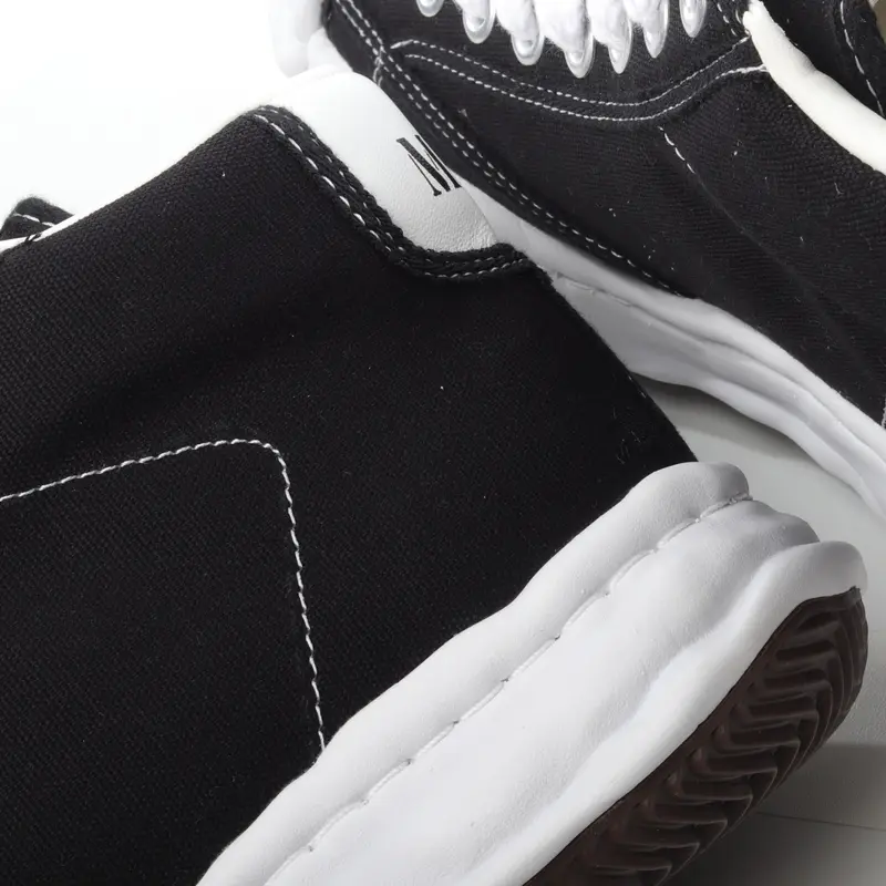 MIHARAYASUHIRO Blakey Leather Low Sneaker GTWI