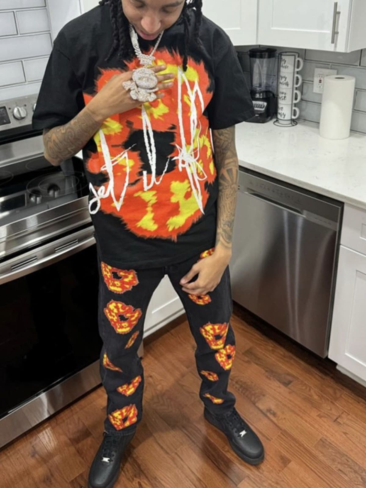 Denim Tears Oil Painting T-Shirt for Spring and Summer