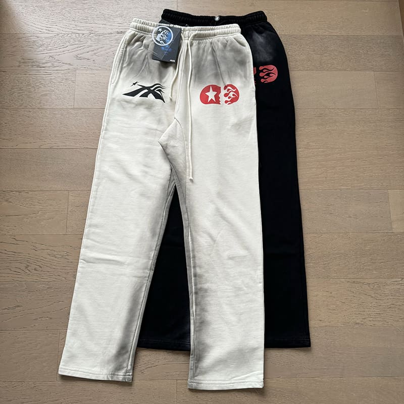 H*lst*r ins european and american high street fashion brand hell skull print loose sports and leisure washed and worn pure cotton straight trousers