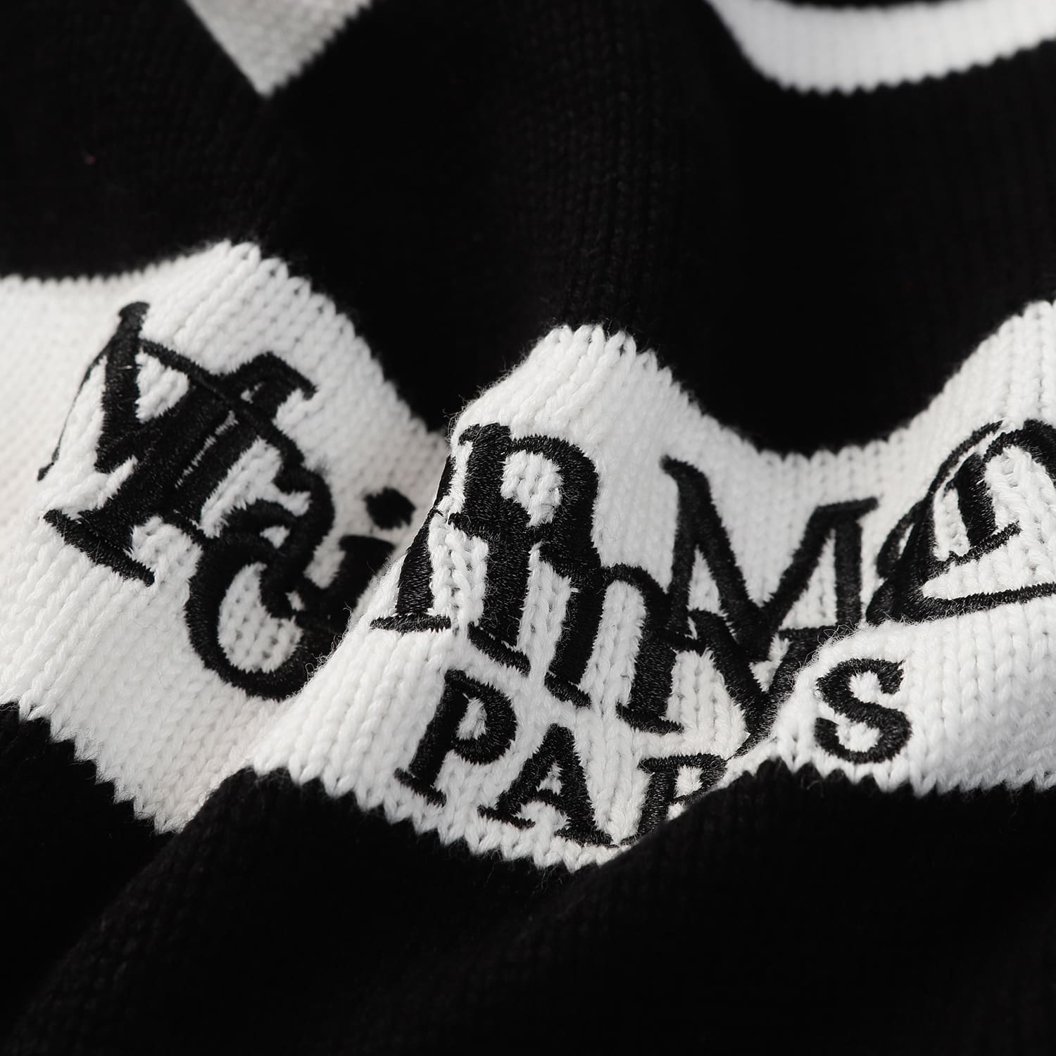 ma*s*n Ma*i*la mm6 letter embroidered loose crew neck sweater