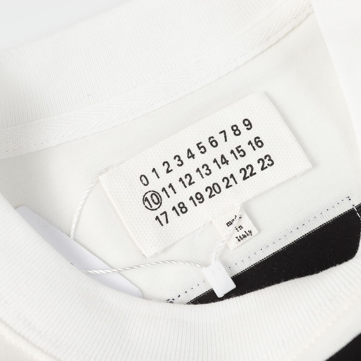 ma*s*n Ma*i*la mm6 cotton striped long sleeve t-shirt for men and women